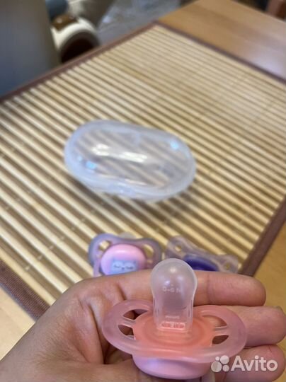 Соска пустышка avent 0 6