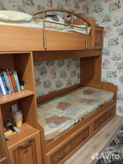 Двухъярусная кровать бу