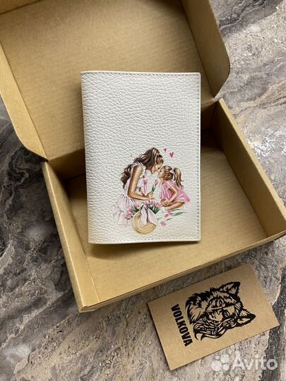 Обложка на паспорт кожаная