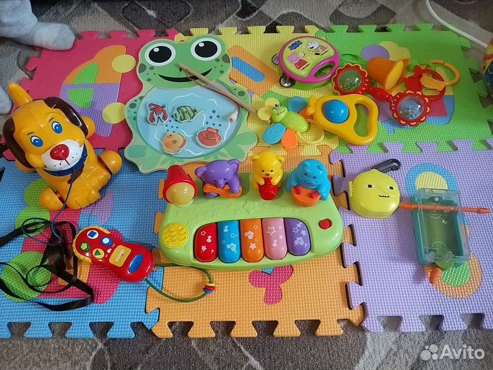 Развивающие игрушки пакетом