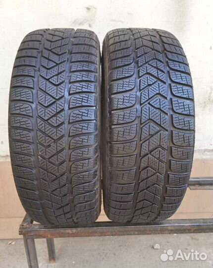 Pirelli Winter Sottozero 3 205/45 R17 98H