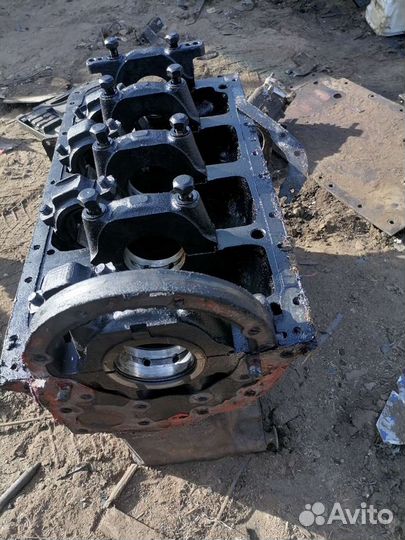 Блок двигателя д240-243