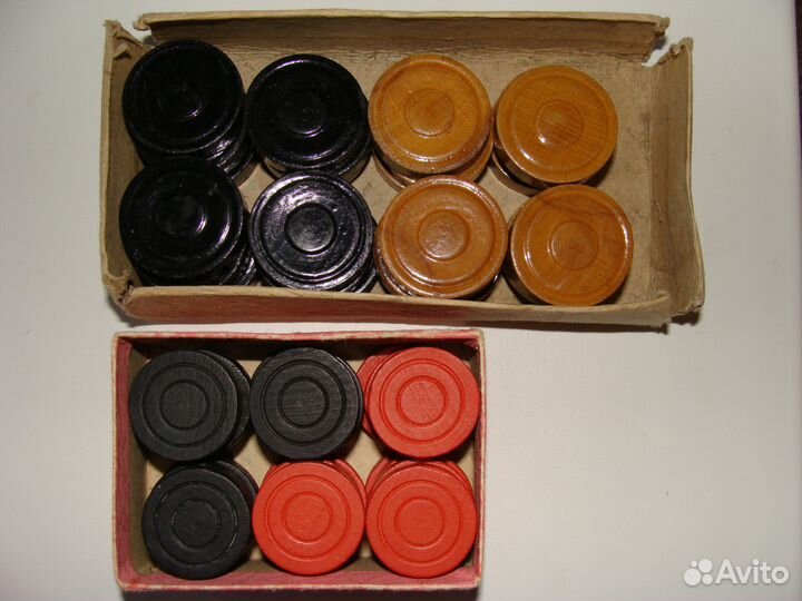 Шашки, домино и лото