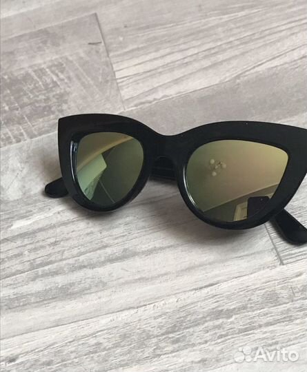 Солнцезащитные очки