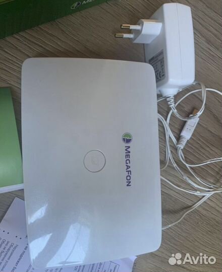 Роутер megafon b683