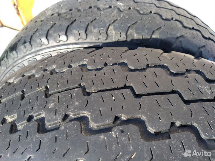 Kumho Road Venture AT51 215/75 R15