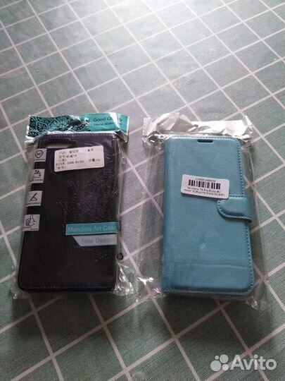 Чехол на телефон