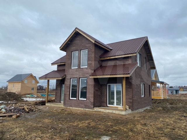 Дом 160 м² на участке 6 сот.