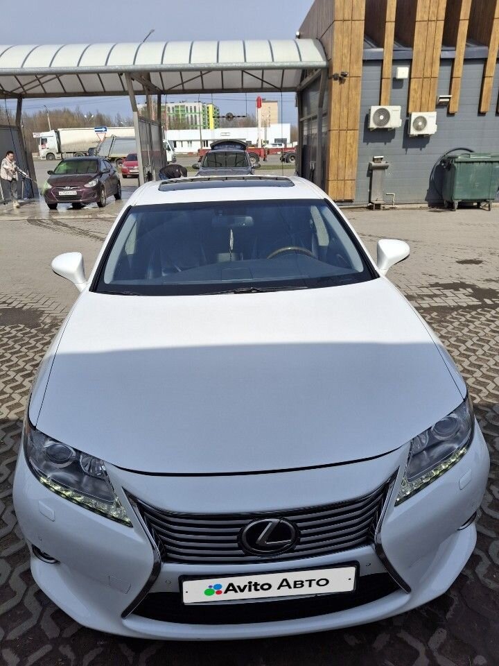 Lexus ES: фото владельца