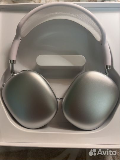 Беспроводные наушники