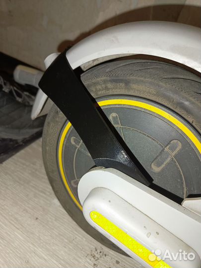 Поддержка заднего крыла для Ninebot G30