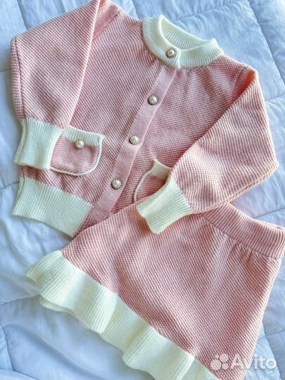 Костюм на девочку новый 92