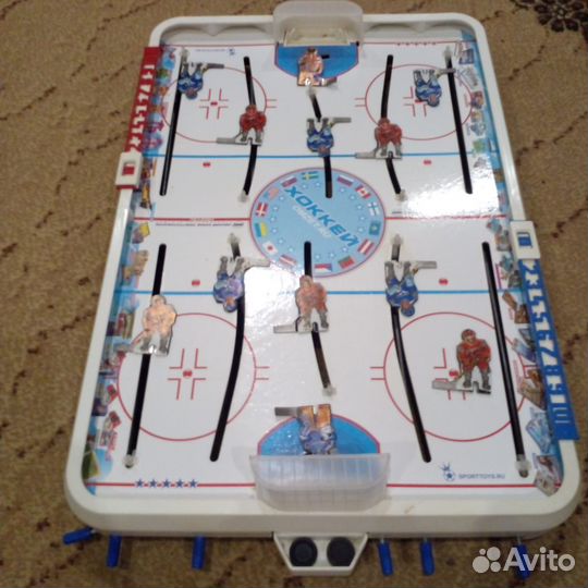 Продам игру хоккей