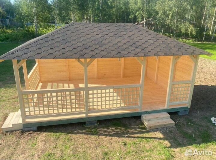 Беседка из дерева