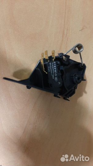 Переключатель для плиты (духовки) Aeg 140027739014