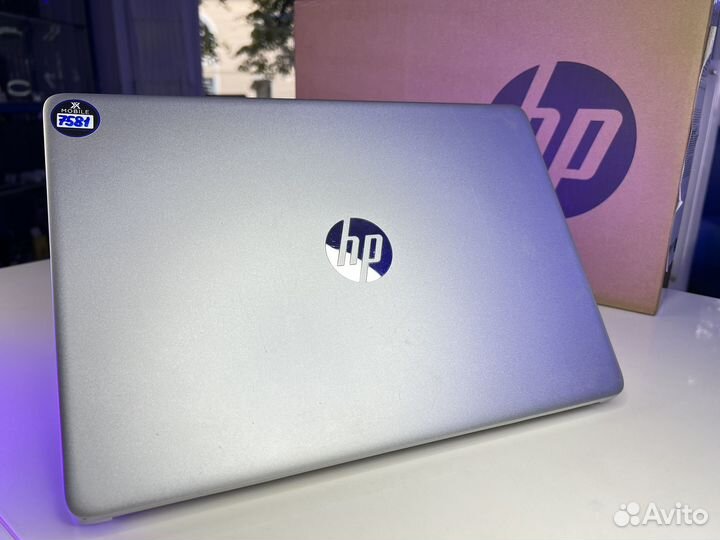 HP Laptop AMD Ryzen 3/ 8/256 GB Супер-пупер