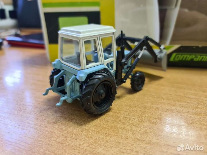 Модель СССР 1 43.Трактор мтз-82 погрузчик