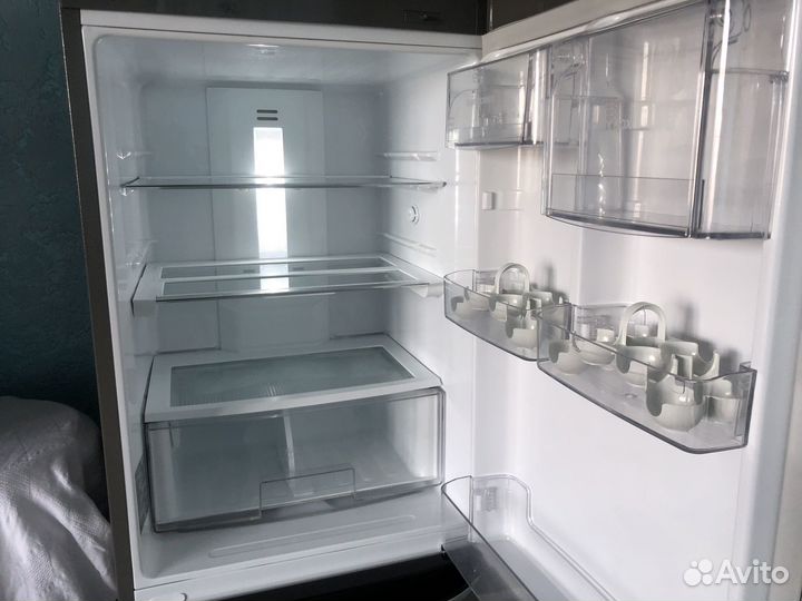 Холодильник LG No Frost