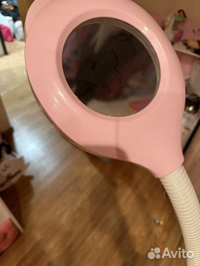 Лампа для наращивания ресниц с лупой новая