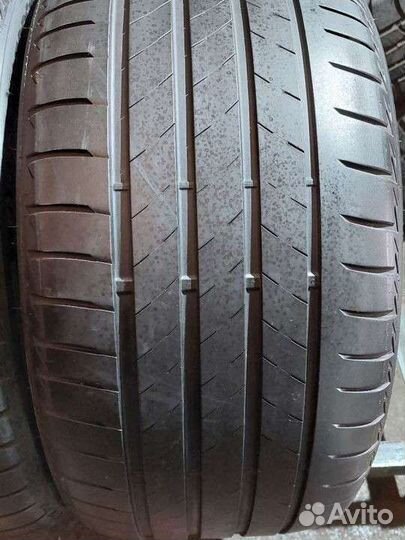Bridgestone Turanza T005 285/35 R20 104Y