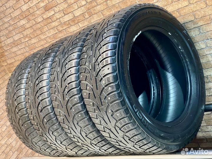 Nokian Tyres Nordman 5 215/60 R16