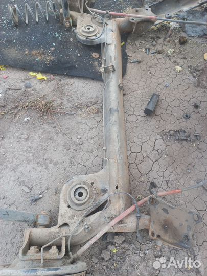 Балка задняя Nissan Almera III G15