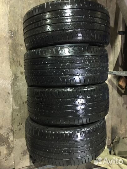 CrossLeader DSU02 245/45 R19