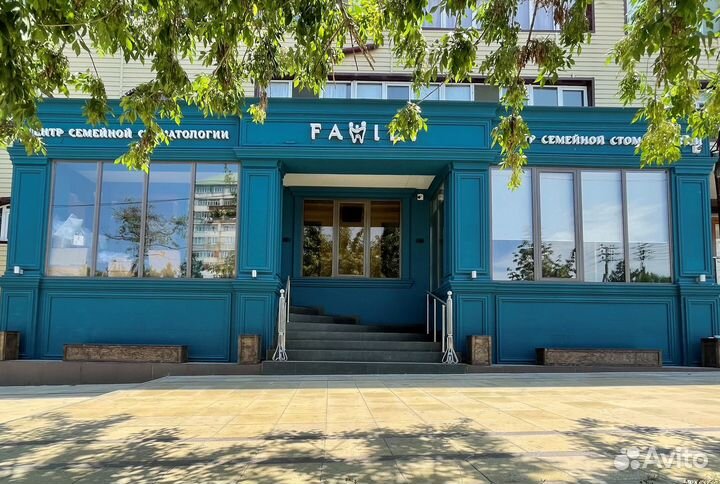 Стоматолог ортодонт-терапевт в Дербент
