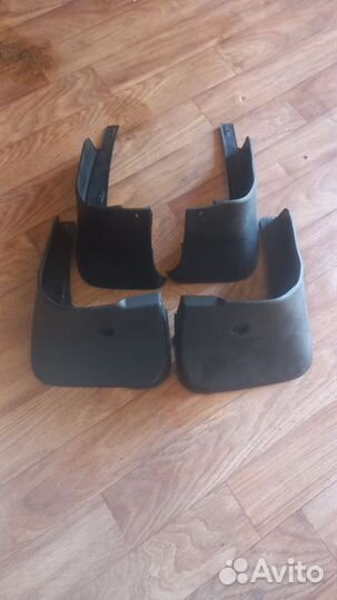 Брызговики на toyota corolla 120 кузов