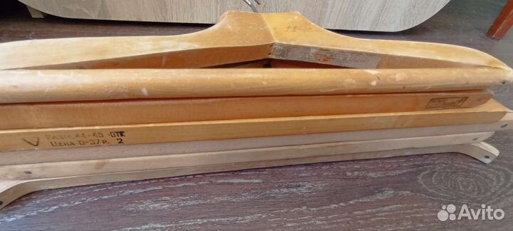 Вешалки плечики СССР дерево