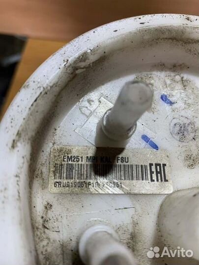 Топливный насос Volkswagen Polo седан 5 рестайлинг