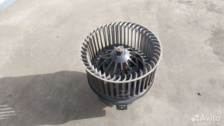 Вентилятор печки Форд Фокус 3