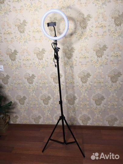 Кольцевая лампа 26см новая