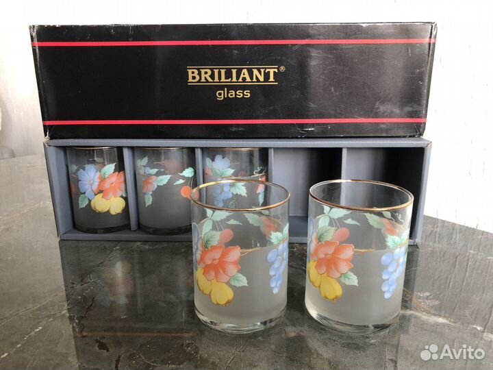 Набор стаканов