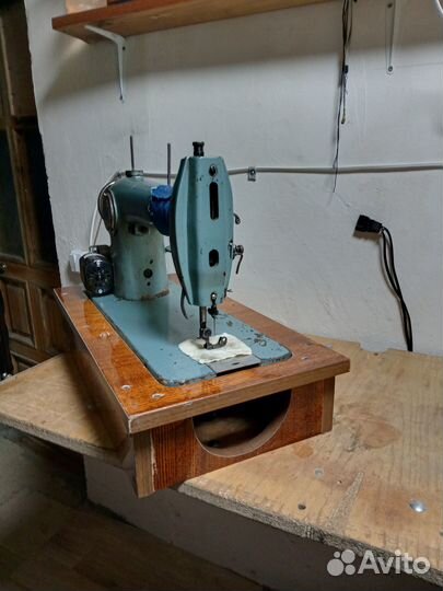 Швейная машинка 22кл