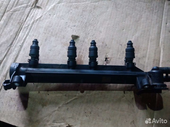 Форсунки топливные 06A133317A VAG 1.6L AKL