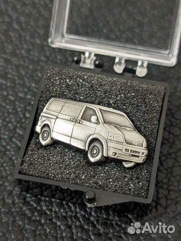 Значок на лацкан пиджака Volkswagen Multivan