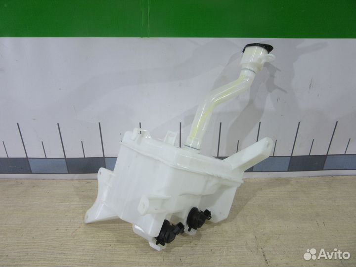 Бачок омывателя лобового стекла Toyota Corolla E15