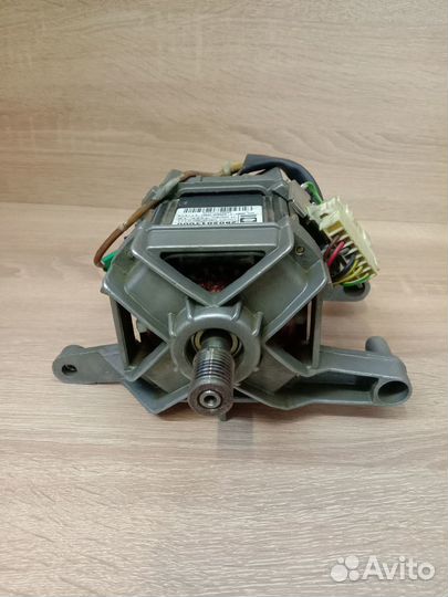 Двигатель стиральной машины Beko