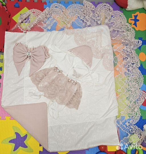Комплект на выписку для девочки весна лето