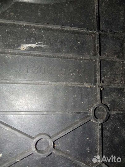 Lexus RX330 кожух грм