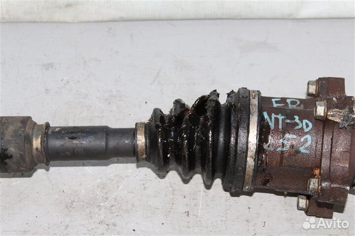 Привод передний правый Nissan X-Trail NT30 QR20DE