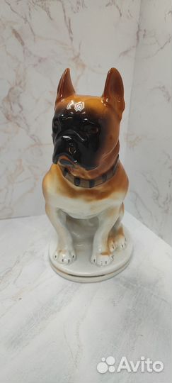 Фарфоровая статуэтка Собака боксер лфз