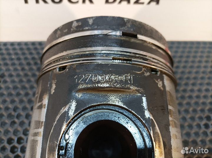 1538036 Поршень с шатуном Scania 5-series