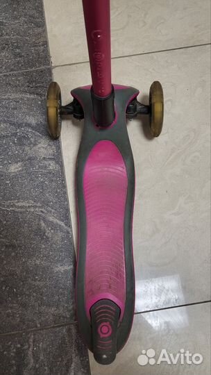 Самокат трехколесный globber