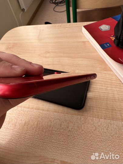 Телефон iPhone xr