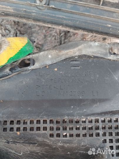 Жабо Ford Escape Maverick Mazda Tribute