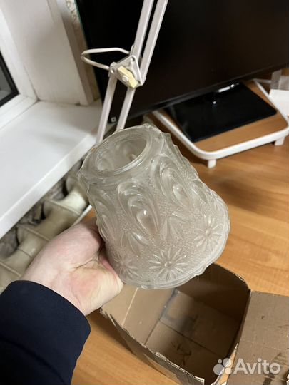 Продам люстру на 3 лампочки