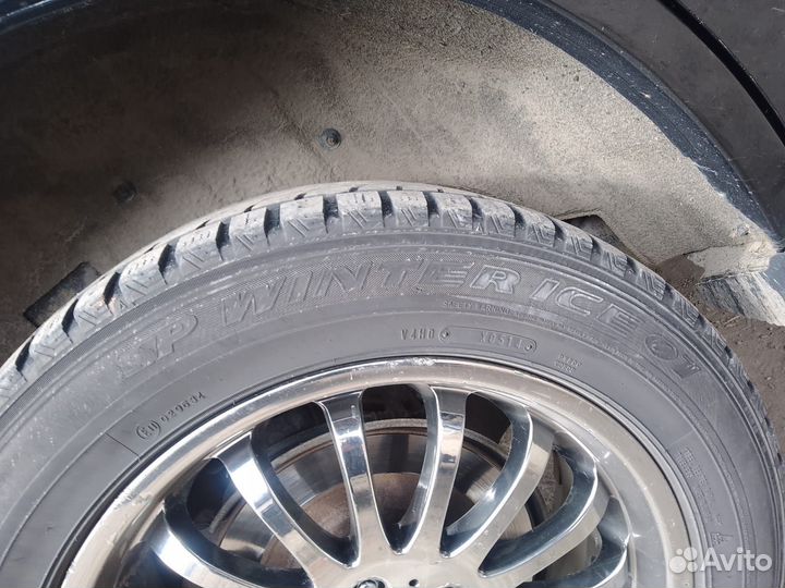 Dunlop SP Winter Ice 01 225/60 R18