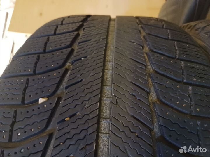 Michelin Latitude X-Ice 2 275/45 R20